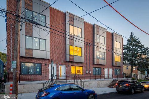 429 Lemonte St, Philadelphia PA 19128-4534 exterior