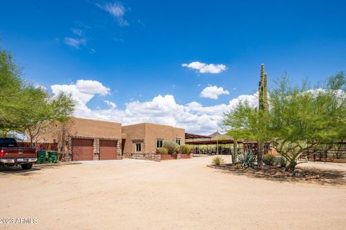 40115 3rd St, Phoenix AZ  85086-8606 exterior