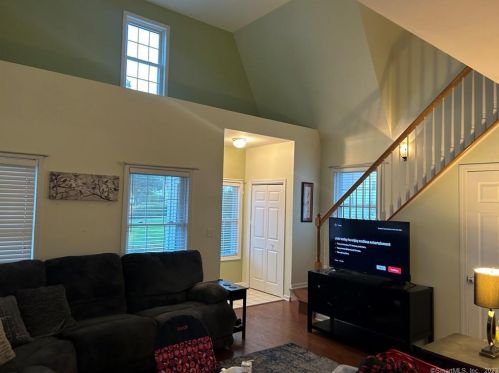 25 Forest Rd, Milford CT 06461-2799 exterior