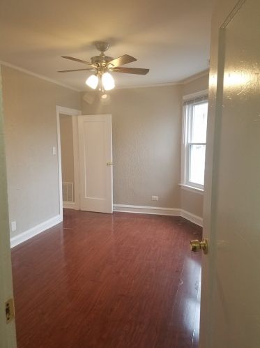 1718 71st St, Chicago IL 60629-2005 exterior