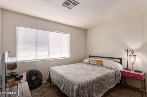 7218 41st St, Phoenix AZ  85042-6302 exterior