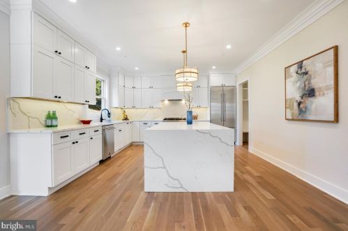 6408 Camrose Ter, Bethesda MD  20817-1610 exterior