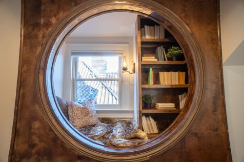 5532 Forbes Ave, Pittsburgh PA  15217-1126 exterior