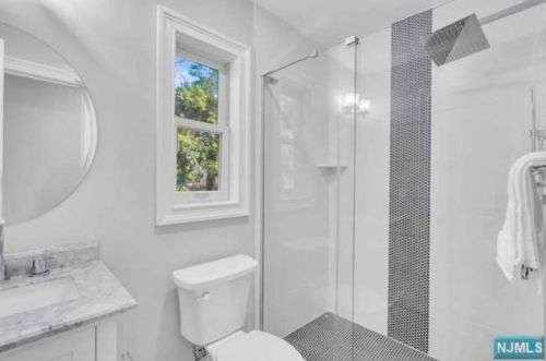 78 Central Ave, Demarest NJ  07627-1711 exterior