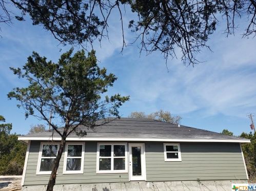 1094 Chisolm Trl, Spring Branch, TX 78070-3934