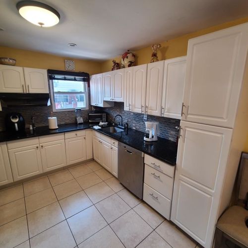 146 St, Union City NJ 07087-4747 exterior