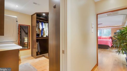 4512 Dolphin Ln, Alexandria VA 22309-3110 exterior