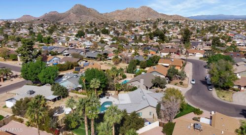 12440 27 Way, Phoenix AZ 85032-1652 exterior