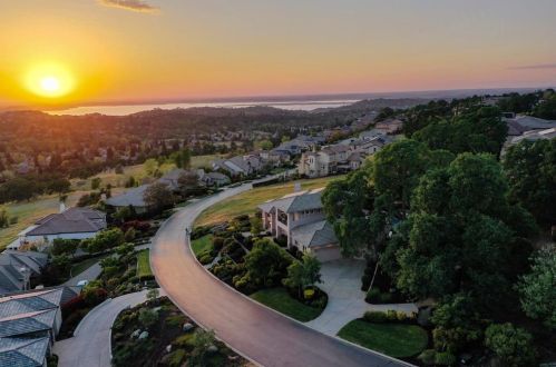 5277 Breese Cir, Folsom, CA 95762-7657