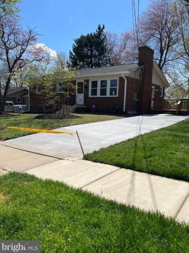 4312 Landgreen St, Rockville MD  20853-2807 exterior