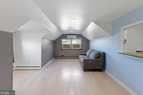 12 Allegheny Ave, Trenton NJ exterior