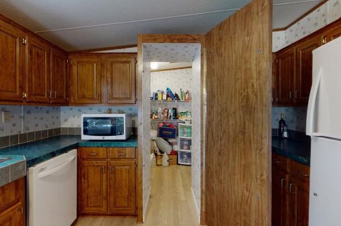 21 Roy Webb Rd, Huntsville TX 77320-1670 exterior