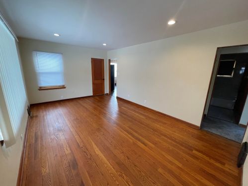 5921 64th St, Milwaukee WI  53218-1921 exterior