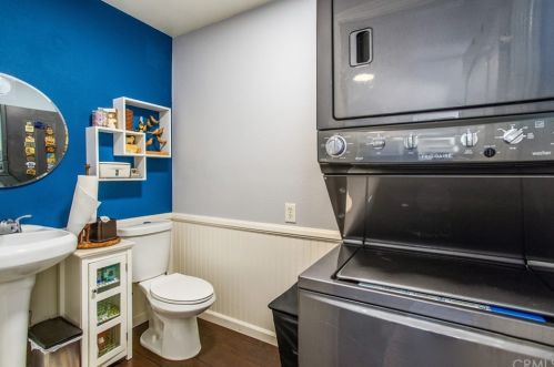 805 Un Ave, Fullerton CA 92831-2734 exterior