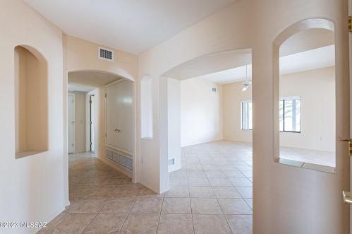 622 Avenida Cipres, Green Valley AZ 85614-3434 exterior