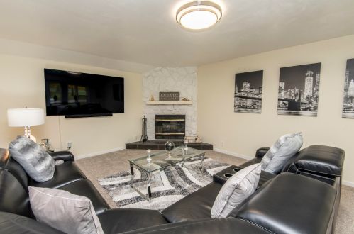 4625 74, Milwaukee WI 53218-4750 exterior