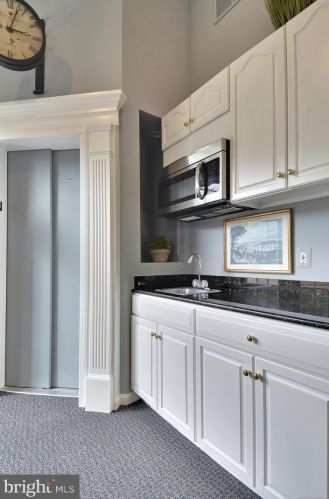 321 Fayette St, Alexandria VA 22314-2434 exterior