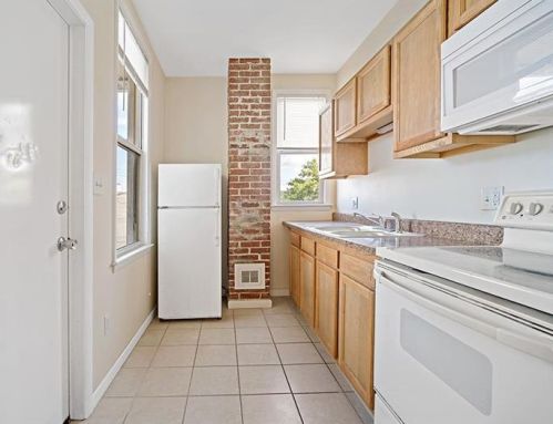 5205 Stanton Ave, Pittsburgh PA 15201-2592 exterior