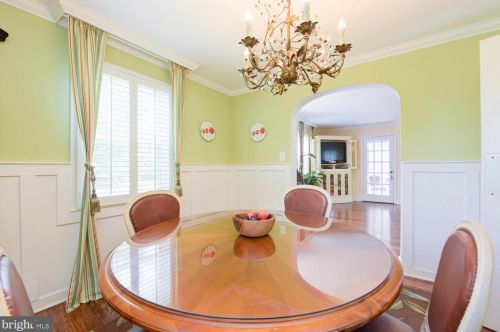 4433 1 St, Arlington VA 22204-1314 exterior