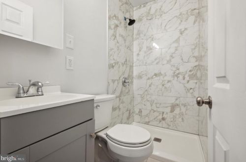 24 51 St, Philadelphia PA 19139-2726 exterior