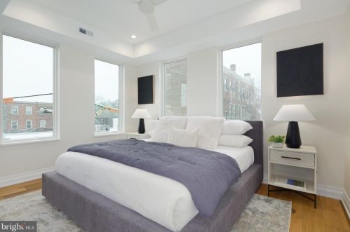 516 21 St, Philadelphia PA 19130-1401 exterior