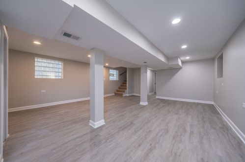 715 92nd St, Chicago IL  60619-7603 exterior