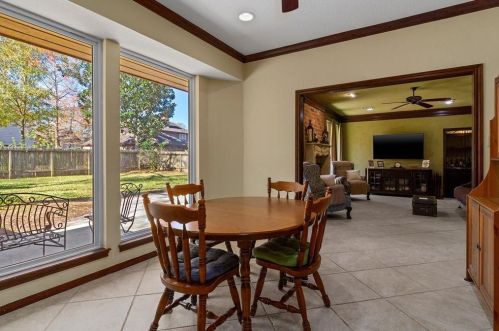 2907 Frst Gdn Dr, Humble TX 77345-1410 exterior