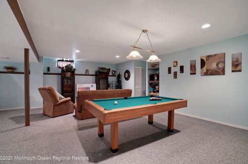 4 Cardinal Ct, Old Bridge NJ 08857-2793 exterior