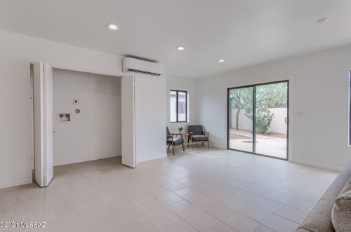 4901 17th St, Tucson AZ  85711-4354 exterior