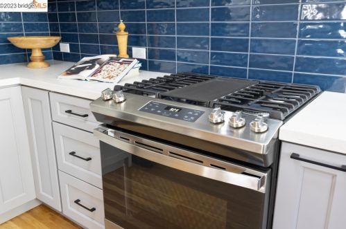 1410 Lincoln St, Berkeley CA 94702-1229 exterior