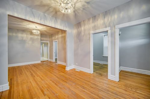 8920 Emerald Ave, Chicago IL  60620-2634 exterior