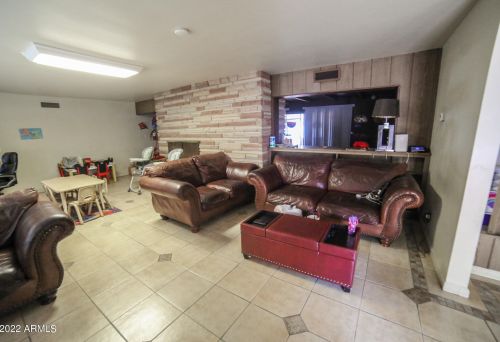 420 Chandler Blvd, Chandler AZ 85226-3893 exterior