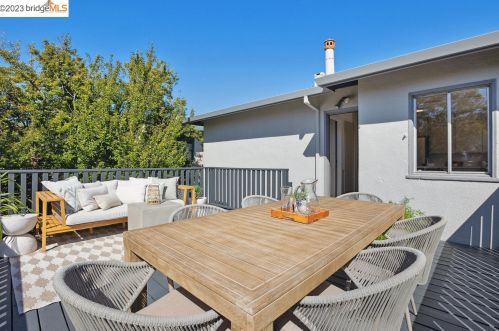 1318 Stannage, Berkeley CA 94706-1640 exterior