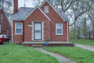9476 Wayburn St, Detroit MI  48224-2814 exterior