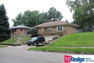 2146 38th St, Omaha, NE 68105-3006