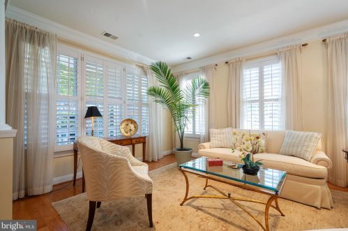 1201 Wilkes St, Alexandria VA 22314-5907 exterior