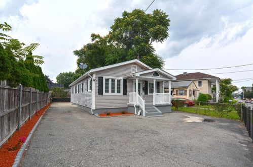 38 Berkshire St, Providence RI 02908-2503 exterior