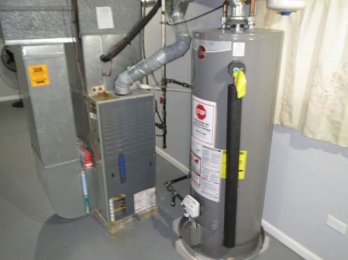 2032 10 Ave, Broadview IL 60153-1924 exterior