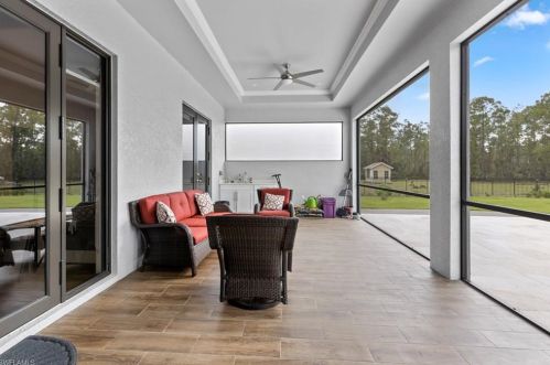 1819 20 Ave, Naples FL 34120-5414 exterior