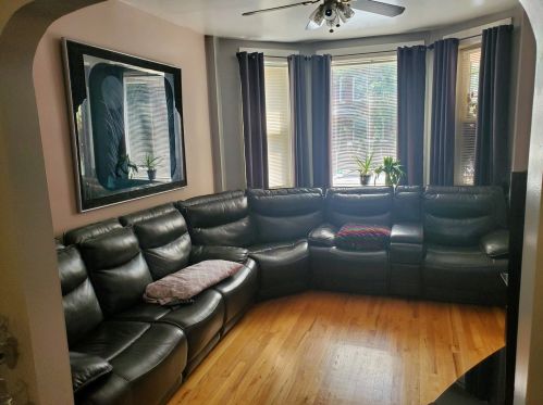 4038 Kamerling Ave, Chicago, IL 60651-1940