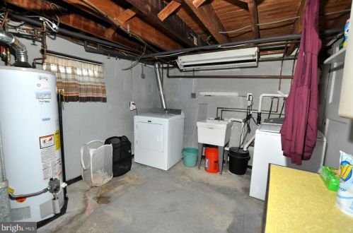 1324 Morgan Ave, Riverton NJ 08077-2730 exterior