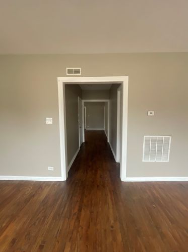 8236 Ellis Ave, Chicago IL 60619-5502 exterior