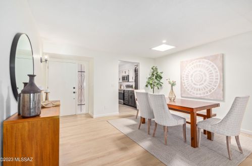 4231 Presidio Rd, Tucson AZ  85712-1044 exterior