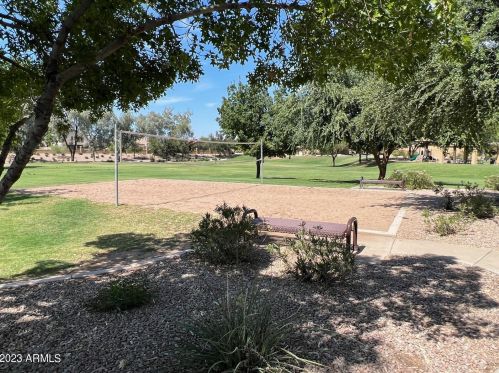 631 Edith Ct, Chandler AZ exterior