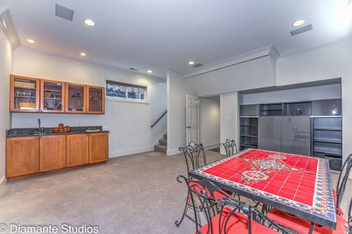 1523 School St, Chicago IL 60657-2121 exterior