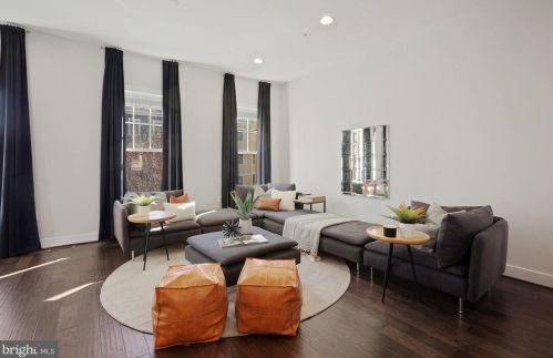 724 Diamond Ave, Alexandria VA 22301-1748 exterior