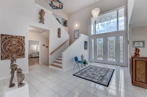 36 Sackston Woods Ln, Saint Louis, MO 63141-8228