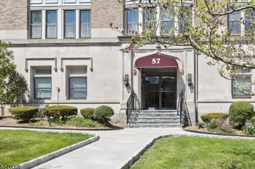 57 Union St, Montclair, NJ 07042-6301