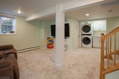 172 Shore Trl, Sparta NJ  07871-2107 exterior