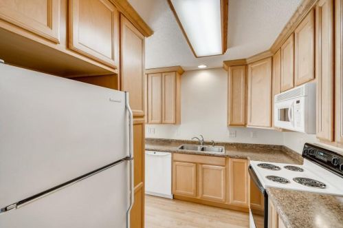 1616 Eugene St, Saint Paul MN 55110-3341 exterior